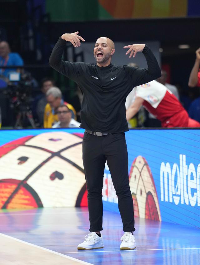 内马尔遭遇十五连败，加拿大队教练面临压力！